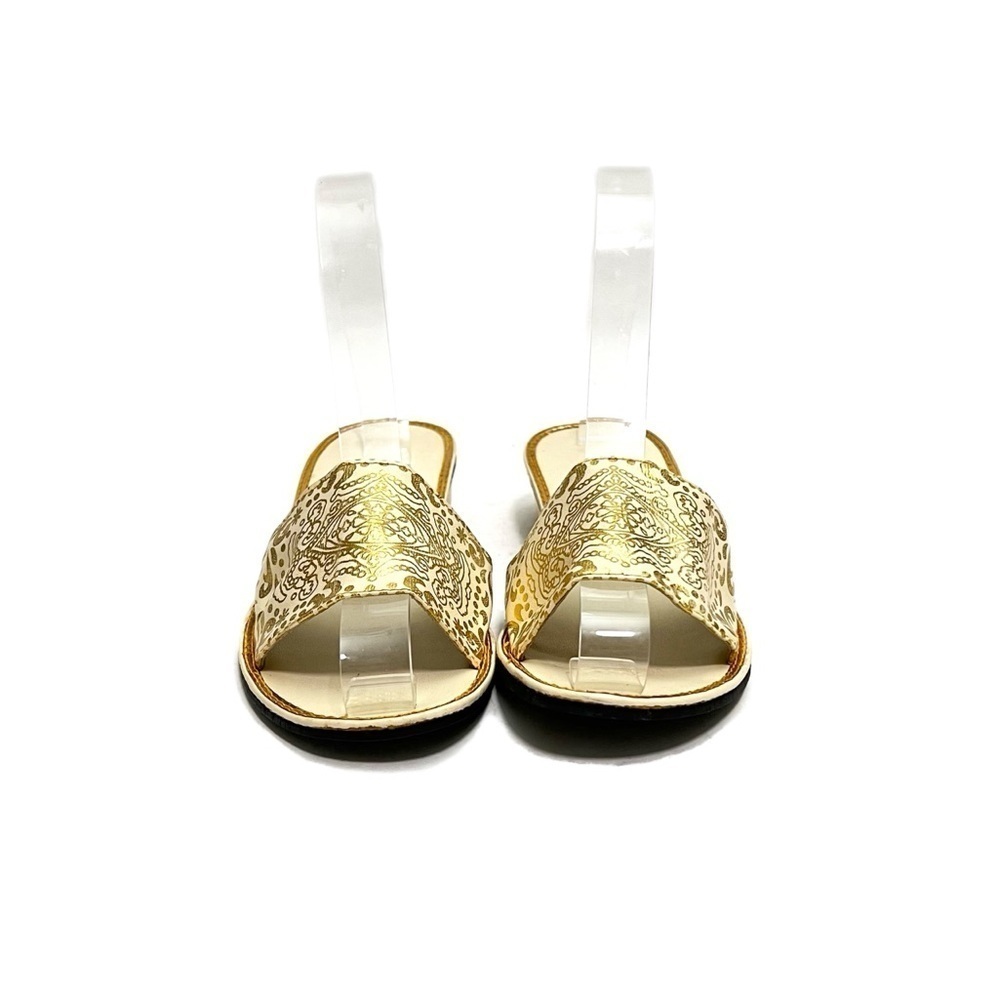 Vintage 1960s deadstock ivory vegan leather gold paisley slip on heeled sandals - Picture 3 of 8